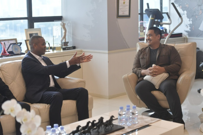 Menpora Bocorkan Program Patrick Kluivert di Timnas Indonesia